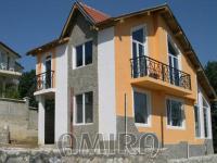 Newly built sea view villa near Varna front