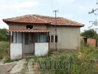 Cheap bulgarian home with big plot