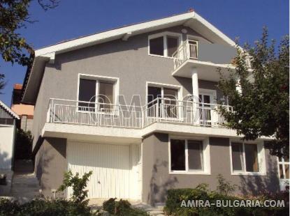 Renovated sea view house in Balchik front 3