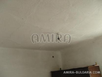 Town house in Bulgaria ceiling