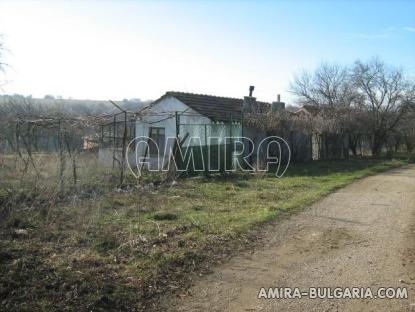 Holiday home 32 km from Varna road access