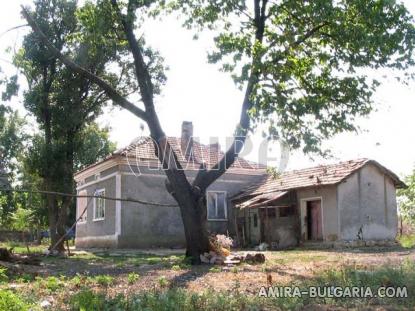 Old house in Bulgaria 25 km from the beach back