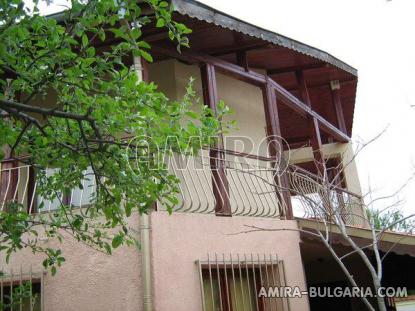 House in Varna 1,5 km from the beach side 3
