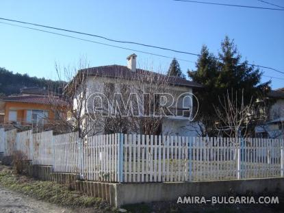 House in Balchik near the Botanic Garden fence 2