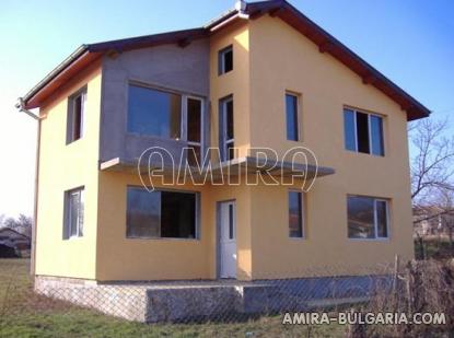 Spacious house in Bulgaria 7 km from the beach of Albena front 4