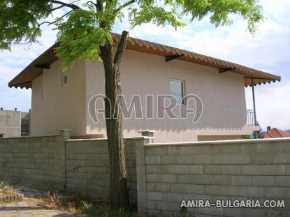 Newly built 3 bedroom house in Bulgaria back