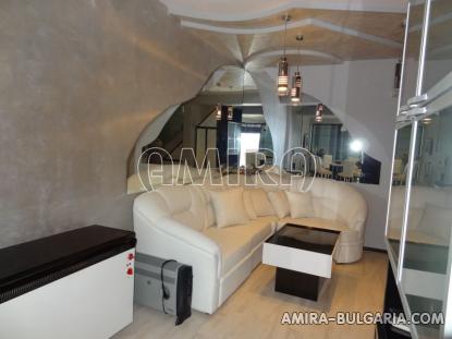 Furnished sea view villa in Balchik dining area