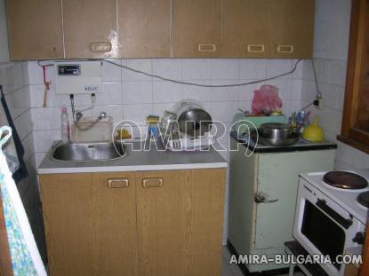 Furnished house in Bulgaria 39km from the beach kitchen