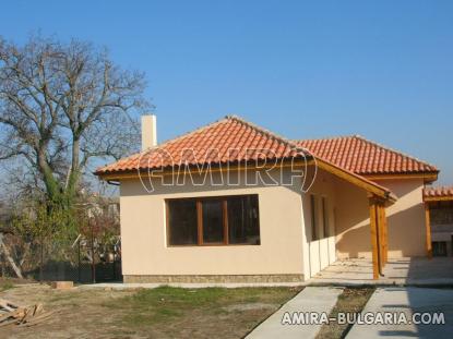 Newly built house in Bulgaria 5 km from Kamchia beach front 6