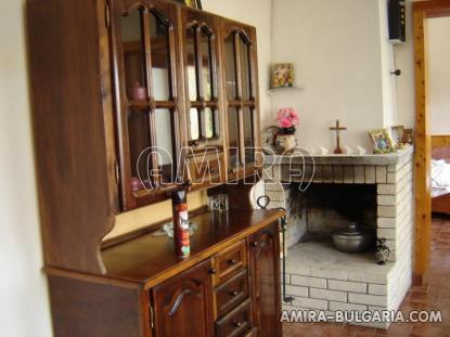 House near the Botanic Garden fireplace