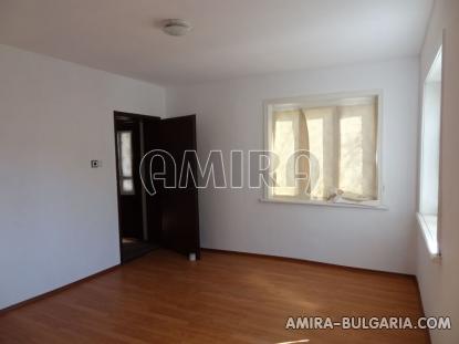 Renovated house in Bulgaria near a dam bedroom 3