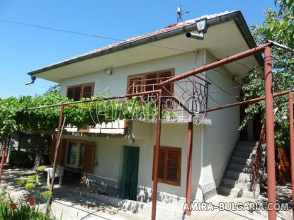 Bulgarian holiday home near Kamchia river front