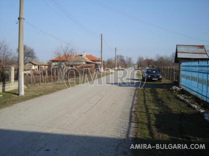 House in Bulgaria 9km from Balchik road access