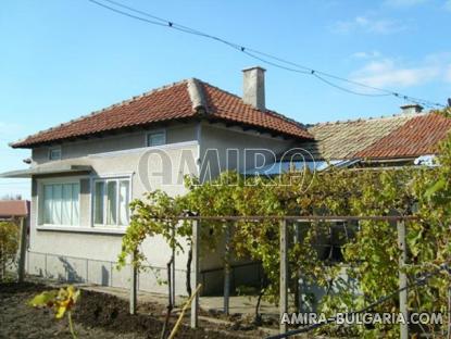 House in Bulgaria 40km from the seaside side