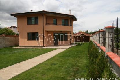 New house in Bulgaria 150m from the beach garden