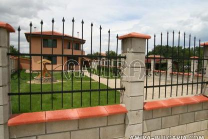 New house in Bulgaria 150m from the beach fence 2