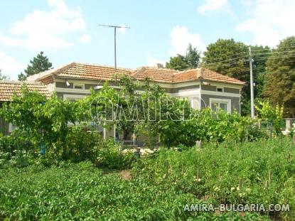 Renovated house in Bulgaria near a lake 3