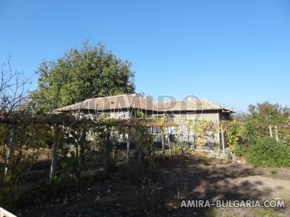 House with big plot 8km from the beach 5
