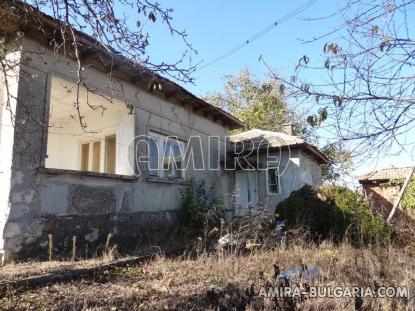 House with big plot in Bulgaria 7