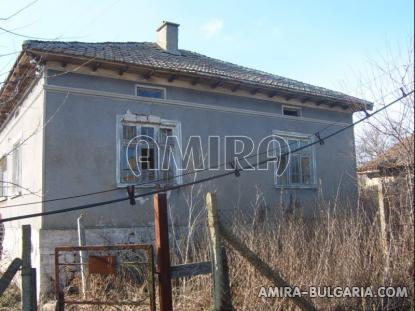Bulgarian house with big plot 7
