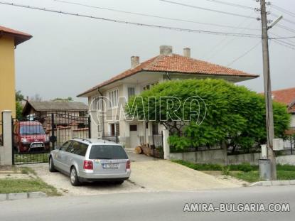 Furnished guest house in Kranevo 10