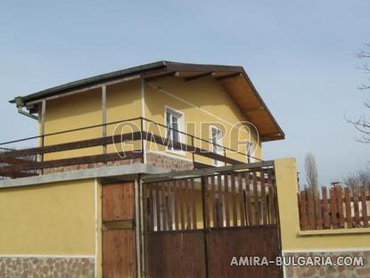Renovated house in a big Bulgarian village 4