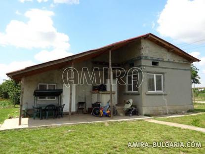 Bulgarian home 28km from the beach