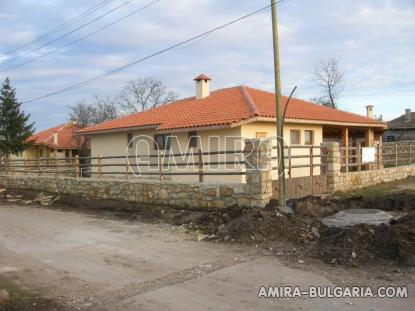 Furnished authentic Bulgarian style house side