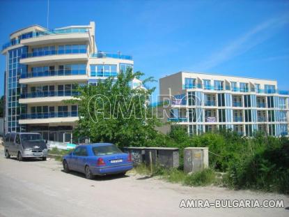 First line apartments in Varna front 1