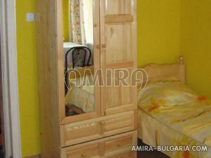 Bulgarian town house 6 km from the beach bedroom