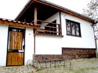 Furnished house 12 km from the beach