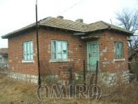 House in Bulgaria 60 km from the beach front