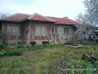 House in Bulgaria 28 km from the beach front 4