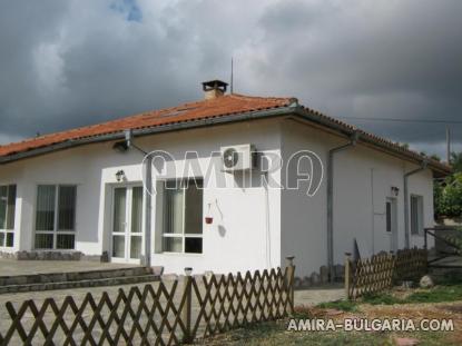 Furnished house 17 km from Varna front 2