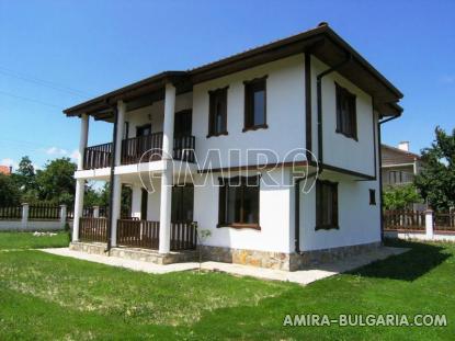 House near Varna in authentic Bulgarian style side