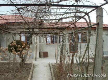 New house in Bulgaria 7km from the beach front