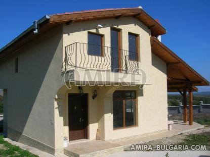 New house in Bulgaria near a lake front