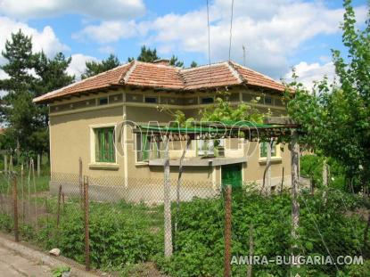 House in Bulgaria 18km from the beach side