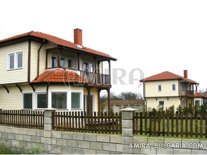New 2 bedroom house near Albena, Bulgaria side 3