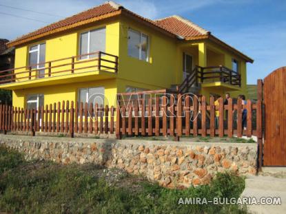 Renovated 4 bedroom house near Albena, Bulgaria front 6