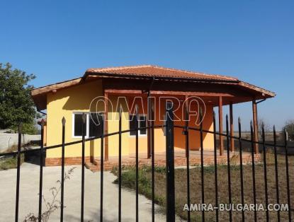 New house 8 km from the beach 2