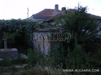 House in Bulgaria 5 km from Dobrich front 6