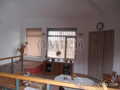 Furnished 4 bedroom house near Varna living room 2