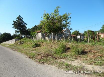 House 7km from the beach of Albena road access