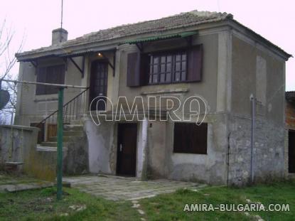 Bulgarian house near 2 lakes