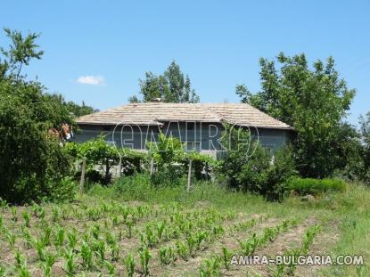 House in Bulgaria 34km from the beach garden 4