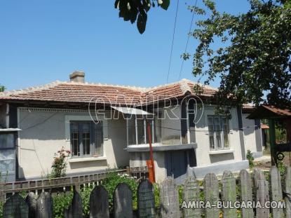 House in Bulgaria with big plot side 2