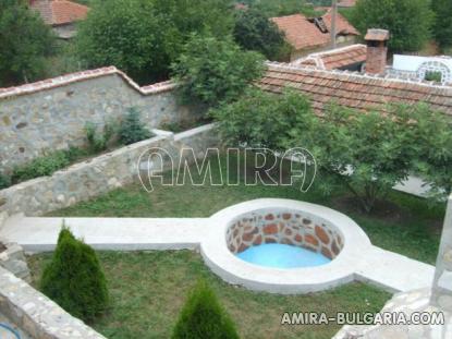 House in Bulgaria near a river garden 3