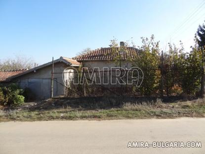 Bulgarian house 26km from the beach 8