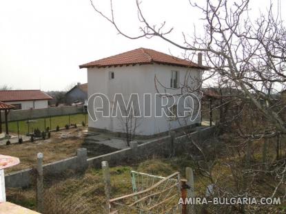 New house in Varna with sea view back